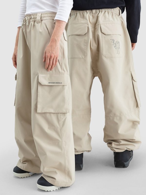 Beyond Medals Park Cargo 2L Hose beige