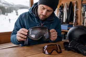 Wie lange hält eine Skibrille? Ersatzglas, Kratzer & Austausch richtig beurteilen